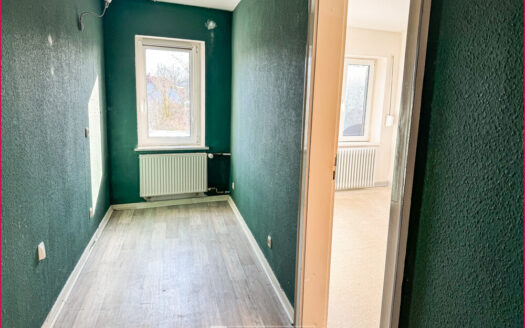 Kleines Stadthaus mit sonnigem Garten**