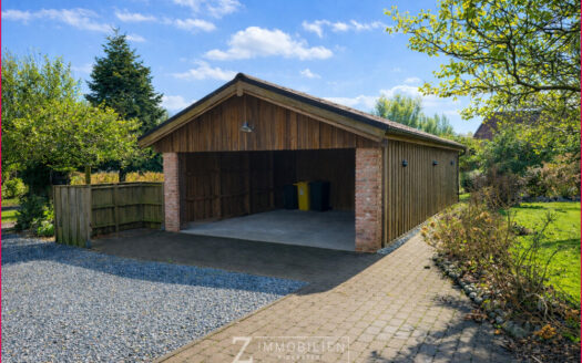 Reetdachhaus im Grünen