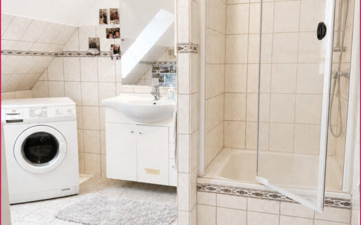 Zuhause mit Einliegerwohnung und direktem Zugang zur Natur