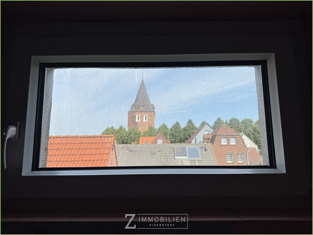 lightbox Blick zur Kirche