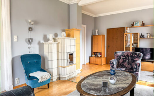 Stadthaus mit Garten und eigener Zufahrt