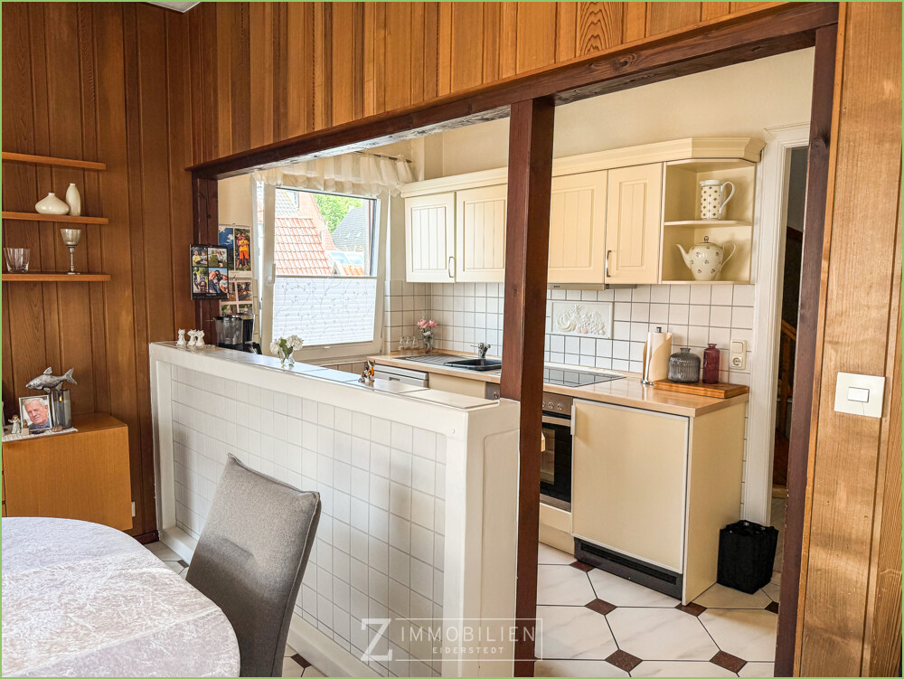 lightbox Wohnung Obergeschoss Wohn- und Essbereich