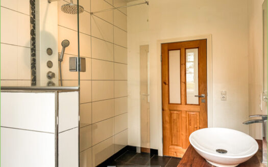 „Alter“ Bahnhof**