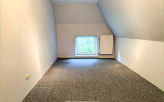 Weite Felder, absolute Ruhe – Ihr Reetdachrefugium in Ramstedt