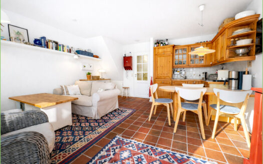 Idyllische Reet-Maisonette-Wohnung – Ideal als Ferienimmobilie