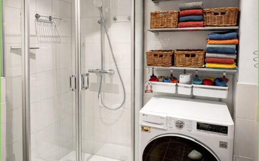 Idyllische Reet-Maisonette-Wohnung – Ideal als Ferienimmobilie