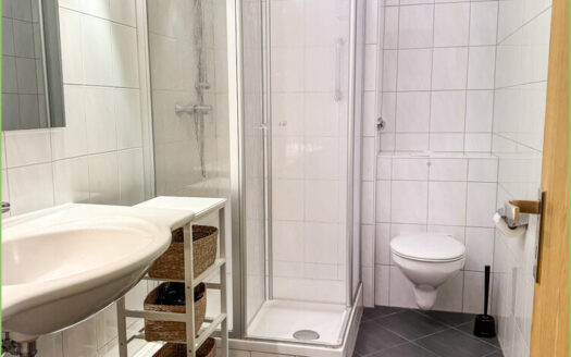 Ferienwohnung in 1. Reihe**