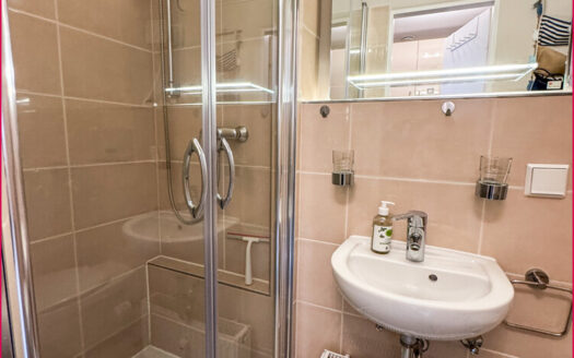 Klein aber fein mit Balkon**