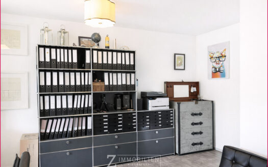 Sanierter Bungalow mit Ferienwohnung**