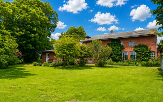 Ansicht  aus dem Garten