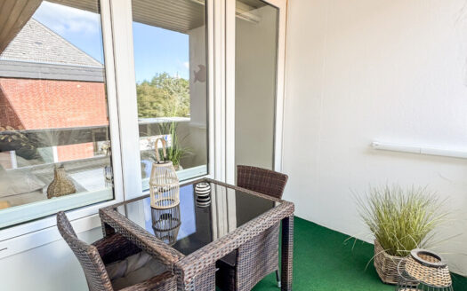 Ferienwohnung mit Balkon und TG-Stellplatz in Top Lage