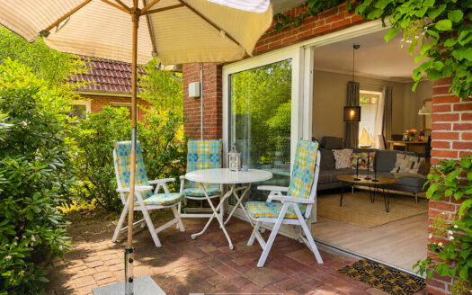 Terrasse mit viel Grün