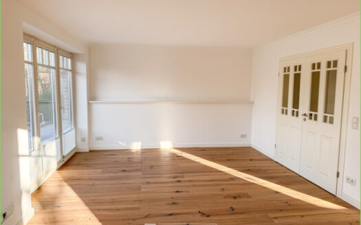Reetdachhaus im Grünen